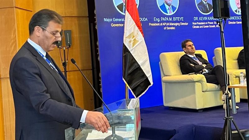 احمد مهينة رئيس قطاع