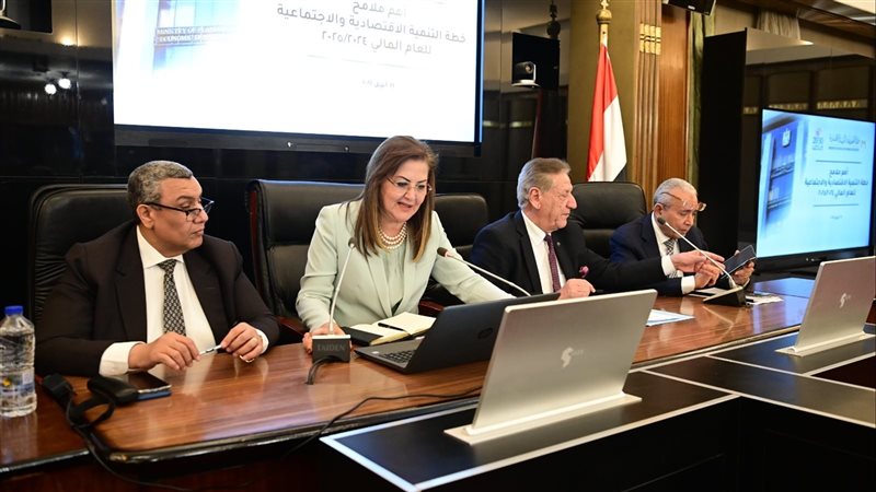 لجنة الخطة والموازنة
