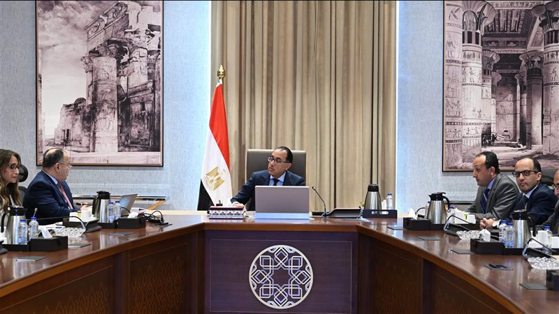 اجتماع الدكتور مصطفى