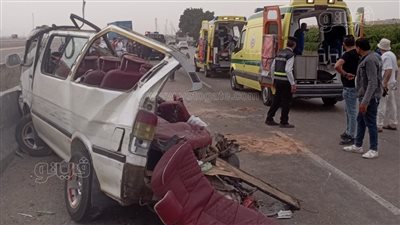 مصرع 3 فتيات وإصابة 8 آخرين في حادث تصادم بطريق الإسكندرية الصحراوي (صور)