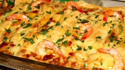 طريقة عمل لازانيا الجمبري بالكريمة، أكلة مبتكرة وسهلة التحضير 