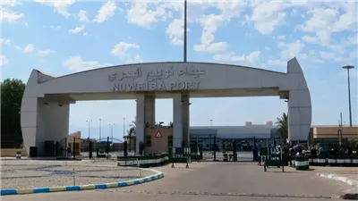 إغلاق ميناء نويبع البحرى لسوء الأحوال الجوية 