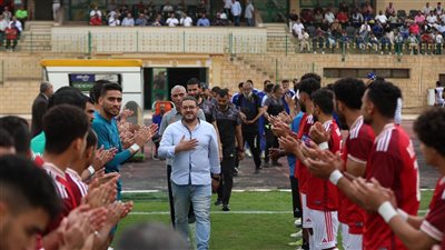 النصر يقيم ممرا شرفيا لـ منتخب السويس بعد التأهل لدوري المحترفين 