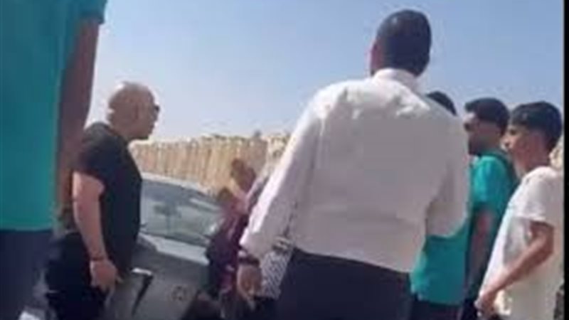 جانب من المشاجرة،