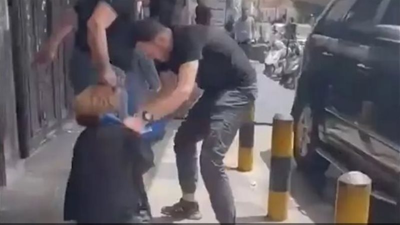 لحظة تعرض محامية