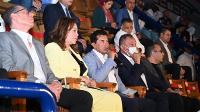 افتتاح بطولة إفريقيا لسيدات الكرة الطائرة بالنادي الأهلي (صور)