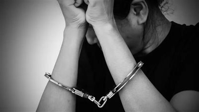 قرارات النيابة في اتهام البلوجر نادين طارق بنشر فيديوهات منافية للآداب 