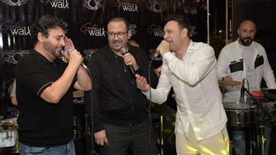 هشام عباس وعلي الحجار والكابو يشاركون بحفل مصطفى قمر في الشيخ زايد (صور)