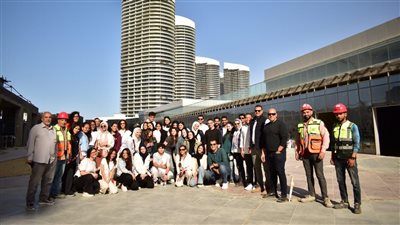 طلاب هندسة الجامعة الألمانية بالعاصمة الإدارية يزورون العلمين الجديدة