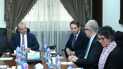 الرقابة المالية تستعرض تجربة إطلاق صناديق للاستثمار في الذهب