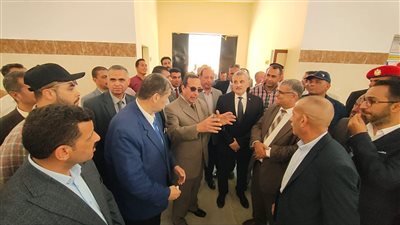 محافظ شمال سيناء يفتتح مدرستي التلول البحرية وسلمانة الثانوية العامة