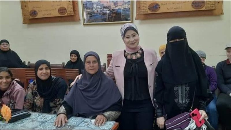 رئيسة حي الجمرك بالإسكندرية