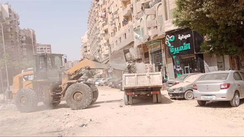 رفع مخلفات القمامة