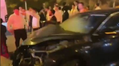 بعد بن غفير، تعرض وزير إسرائيلي آخر لحادث سير وإصابة والده (فيديو)