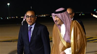 رئيس الوزراء يصل الرياض للمشاركة في المنتدى الاقتصادي العالمي نيابة عن رئيس الجمهورية