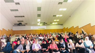 جامعة دمنهور تواصل جهودها للقضاء على الأمية بسلسلة ندوات توعوية