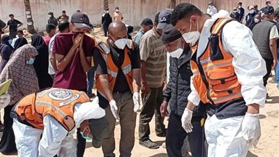 الدفاع المدني الفلسطيني يعلن انتشال جثامين 13 شهيدا بخان يونس