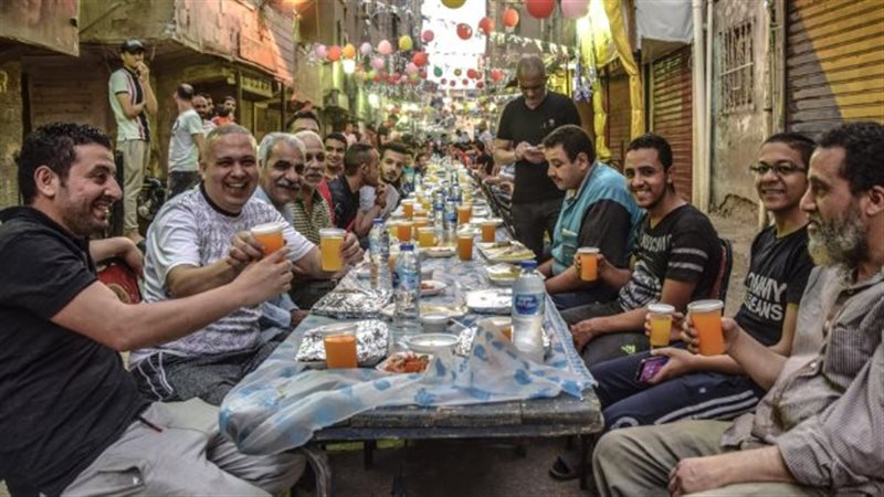 شعب مصر المضياف،