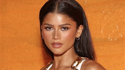 زيندايا تكشف حقيقة عودتها للغناء