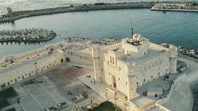 تداول 3 آلاف و198 حاوية متنوعة خلال 24 ساعة بميناء الإسكندرية