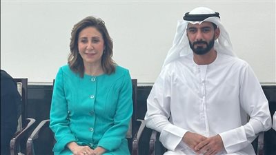 معرض أبو ظبي للكتاب، وزيرة الثقافة تبحث مع نظيرها الإماراتي سبل تعزيز التعاون 