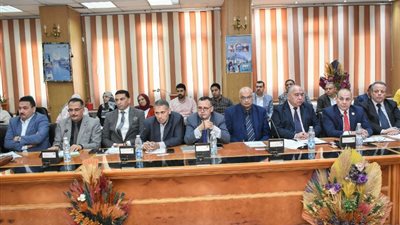  تنفيذي الشرقية يُناقش الخطة والموحدة للعام المالي 23-24 م