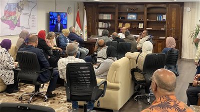 رئيس جهاز القاهرة الجديدة يلتقي سكان دار مصر لبحث شكاواهم