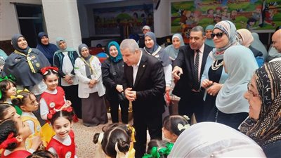 مدير تعليم دمياط يشهد ملتقى مسؤلات المرشدات بدمياط