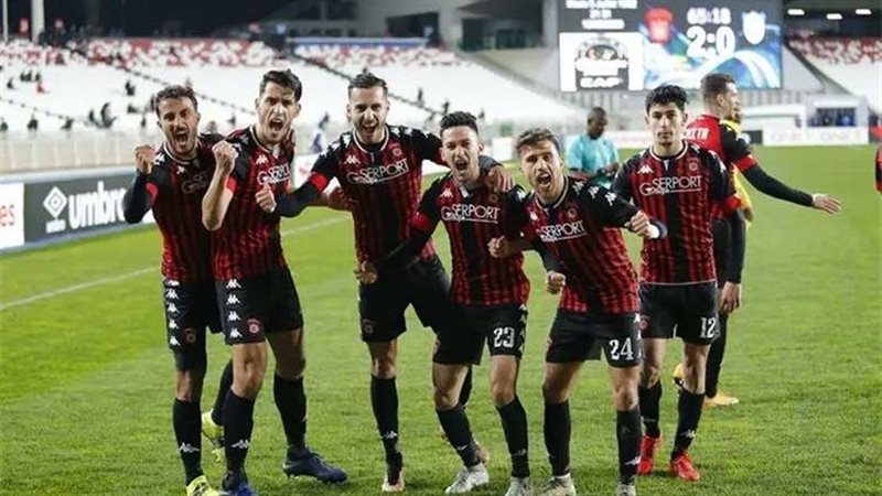 اتحاد العاصمة الجزائري،فيتو