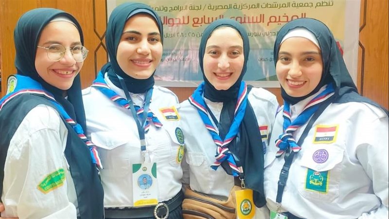 طلاب جامعة بنها،