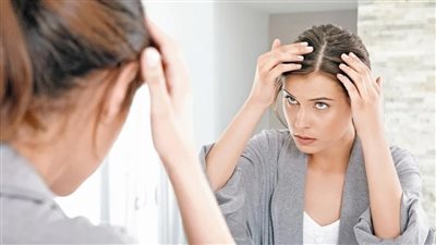 أسباب قشرة الرأس وطرق علاجها والوقاية منها