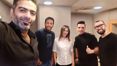 جنات في الأستديو لوضع اللمسات الأخيرة على أغانيها الجديدة (صور)
