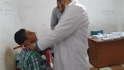 تقديم خدمات طبية بمختلف التخصصات لـ 517 مواطنا بالبحيرة 
