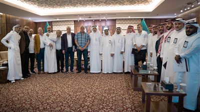 غرفة شركات السياحة تناقش استعدادات بدء تفويج الحجاج للسعودية 