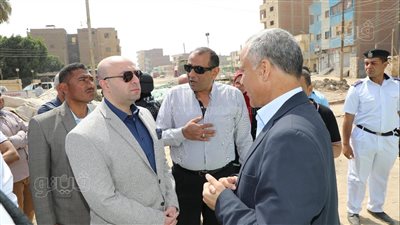 محافظ بني سويف يتفقد أعمال تغطية ترعة ناصر 