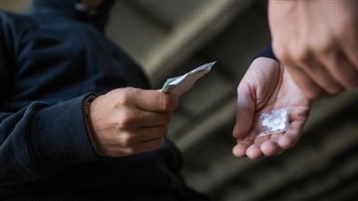 فاتورة تعاطي المخدرات أثناء العمل