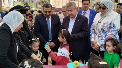 مدير تعليم دمياط يشهد ختام ورش عمل الأنشطة الطلابية 