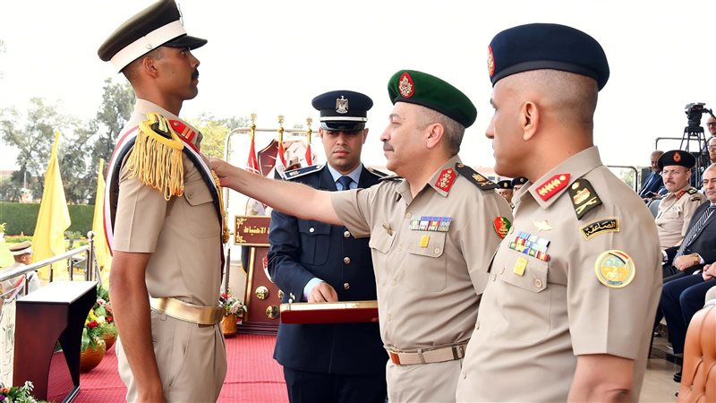 الاحتفال بتخريج الدفعة