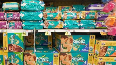 تشمل بامبرز وألويز، زيادة جديدة في أسعار الحفاضات والفوط الصحية