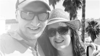 مأساة من أول جرعة، من هو جيمي سكوت الذي فتح أبواب الجحيم ضد لقاح أسترازينكا