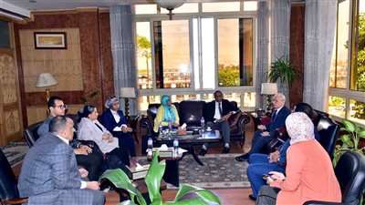 تعرف على أهم قرارات اجتماع محافظ الأقصر بمدير مشروع الدعم الفني للتنمية المحلية