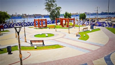 محافظ الأقصر يوجه بمتابعة المشروعات الجاري تنفيذها (صور) 