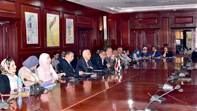 اختيار أفضل مشروعات لتنفيذ الهوية البصرية لمدينة إسنا بمحافظة الأقصر