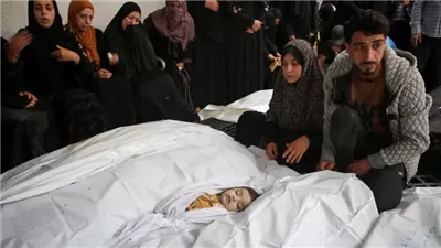 الدفاع المدني بغزة: مئات العائلات مسحت من السجل المدني