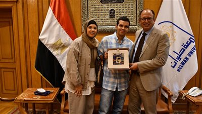 الشخصية الحقيقية لـ نديم في مسلسل حالة خاصة، رئيس جامعة حلوان يكرم الطالب عبد الله أشرف 