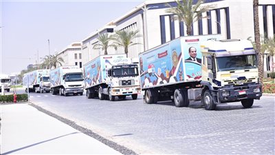 تزامنا مع احتفالية عيد العمال، وزير العمل يطلق 8 وحدات تدريب مهني متنقلة (فيديو وصور)