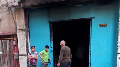 حريق يلتهم محل 