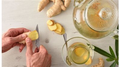 فوائد الزنجبيل، يقاوم الالتهابات بالجسم وينظم حركة الهضم ويقوى المناعة 