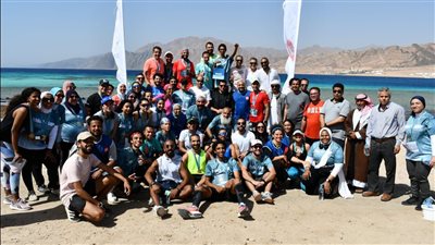 وزير الرياضة يطلق شارة بدء ماراثون دهب بجنوب سيناء