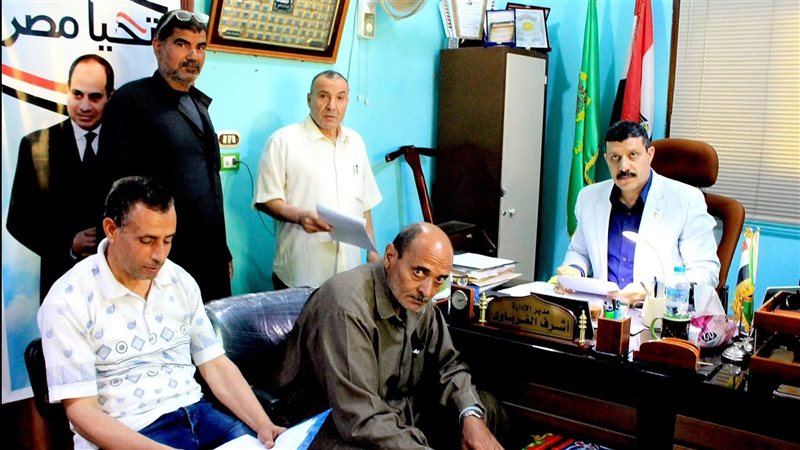 توقيع العقود ببني